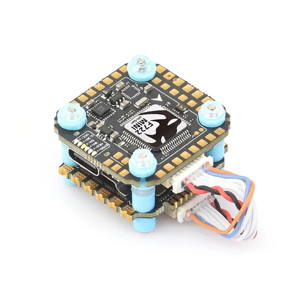 DIATONE MAMBA MK4 F722 MINI OS - Foxeer Reaper F4 128K 65A Esc recensione e prezzo
